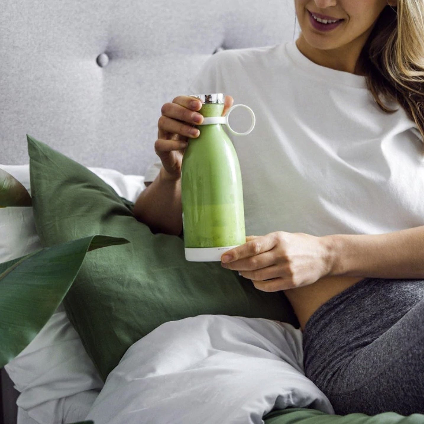 Spark and Find™ Blender Bottle